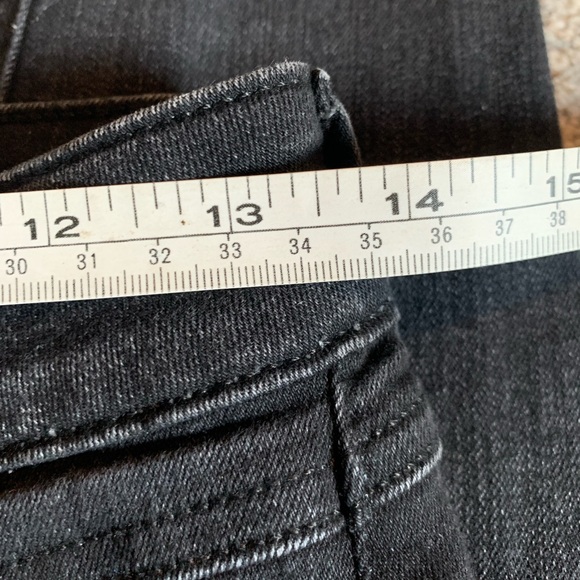 Express black jean leggings. Size 2R. - Picture 5 of 8
